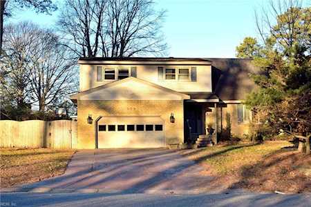 305 Chesopeian Trl Virginia Beach, VA 23452