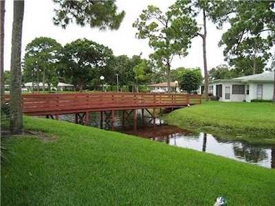 5270 Poppy Place #B Delray Beach, FL 33484