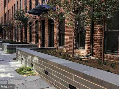1311 E St SE #32 Washington, DC 20003
