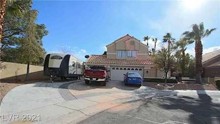 8325 Lost Pines Ct Las Vegas, NV 89128
