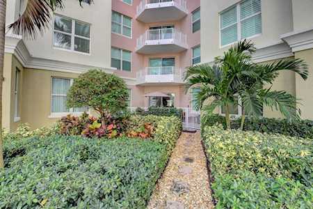 806 E Windward Way #214 Lantana, FL 33462