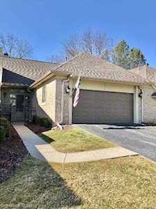 2489 Hickory Glen Dr Bloomfield Hills, MI 48304