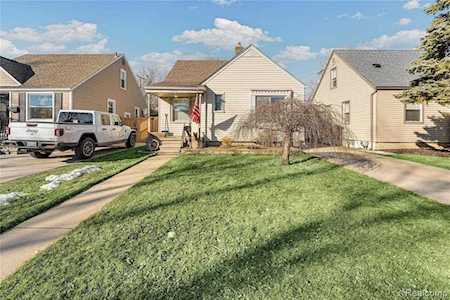 1946 Leblanc St Lincoln Park, MI 48146