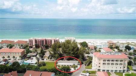 19235 Whispering Pines Dr Indian Shores, FL 33785