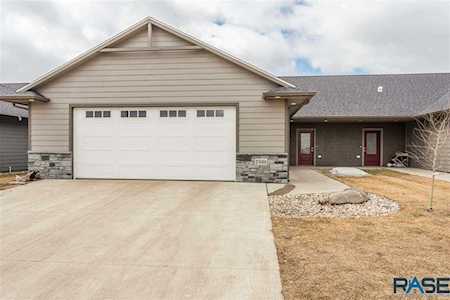 2305 N Main Ave Tea, SD 57064