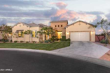 7153 S Penrose Drive Gilbert, AZ 85298