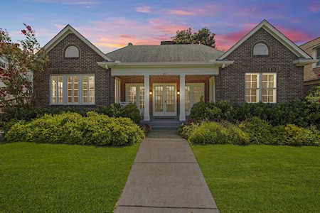 2119 Ashwood Ave Nashville, TN 37212