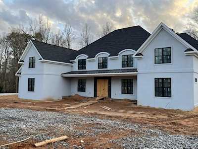 2470 Sugarloaf Club Dr Duluth, GA 30097
