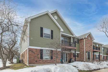 1352 Mc Dowell Rd #201 Naperville, IL 60563