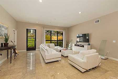 402 Rockefeller #218 Irvine, CA 92612