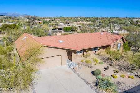 2044 E Smoketree Drive Carefree, AZ 85377