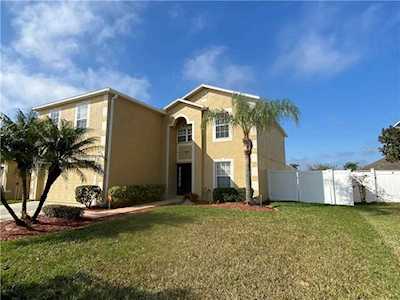 2916 Belle Ln Kissimmee, FL 34743