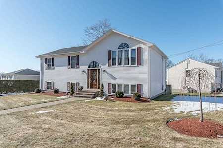2 Jessica Circle North Providence, RI 02911