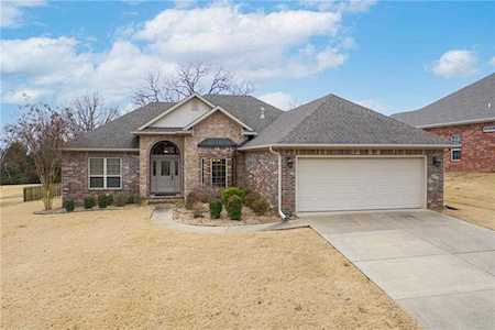 3413 Golf Course Dr Alma, AR 72921