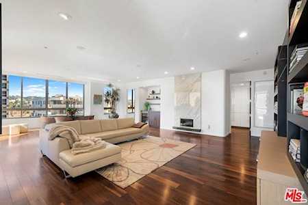 10430 Wilshire Boulevard #1101 Los Angeles, CA 90024