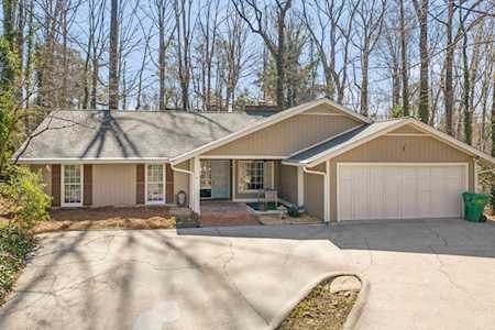 235 W Spalding Dr Sandy Springs, GA 30328
