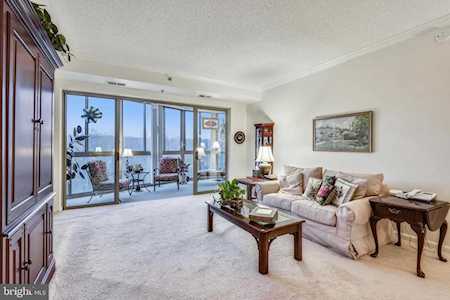 940 Astern Way #601 Annapolis, MD 21401