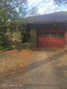 3532 Colony Cove Trl Jacksonville, FL 32277