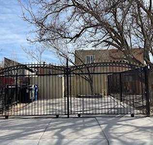 254 W La Vida Nueva Del Oeste Dr SW Albuquerque, NM 87105