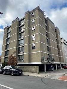 45 Trowbridge #2B Cambridge, MA 02138