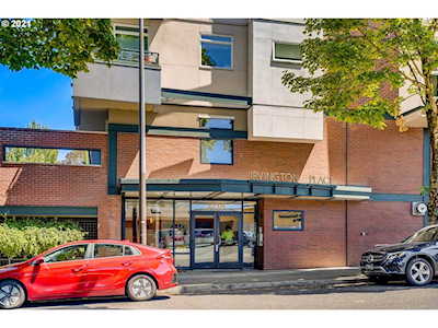 1718 NE 11th Ave #304 Portland, OR 97212