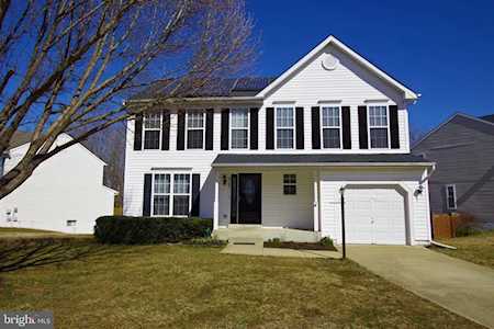 4743 Queens Grove St White Plains, MD 20695