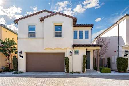 67 Lavender Lake Forest, CA 92630