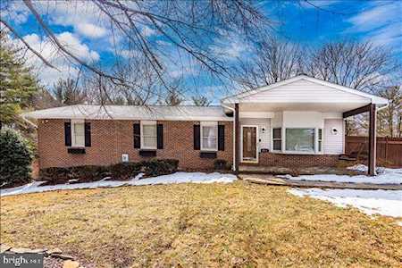 2111 Flag Marsh Rd Mount Airy, MD 21771