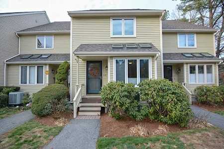 419 Maple Brook Rd #419 Bellingham, MA 02019