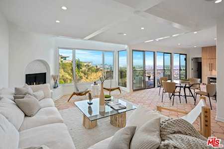 1680 Mountcrest Avenue Los Angeles, CA 90069