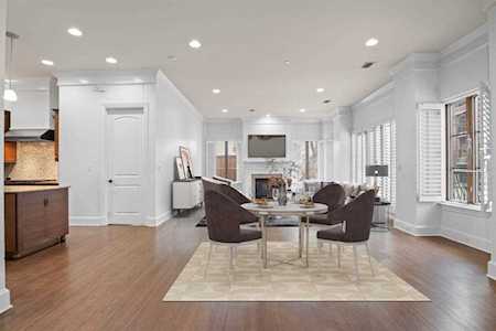 501 Samuels Avenue #120 Fort Worth, TX 76102