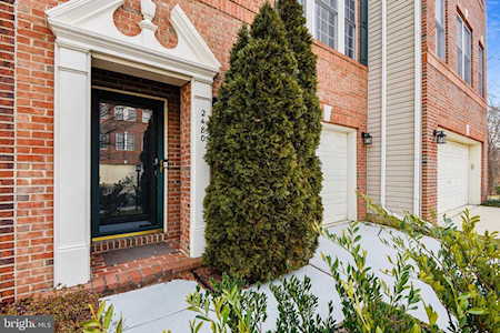 2480 Cheyenne Dr Gambrills, MD 21054