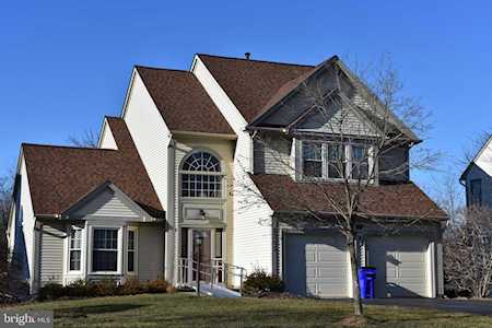 8305 Glenmar Rd Ellicott City, MD 21043