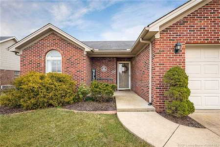 6215 Aurora Ave Charlestown, IN 47111