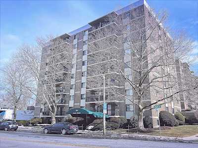 164 Galen St #15 Watertown, MA 02472