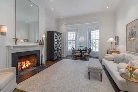 60 Commonwealth Ave #3 Boston, MA 02116