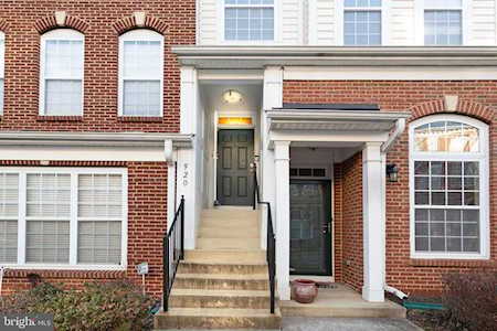 920 Pine Forest Ln #1812 Upper Marlboro, MD 20774