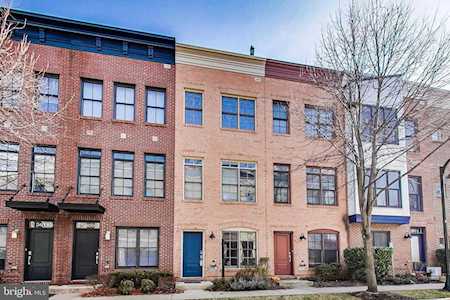 5607 Lustine St Hyattsville, MD 20781