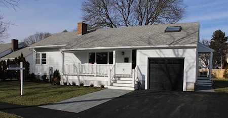 29 Hurley St Belmont, MA 02478