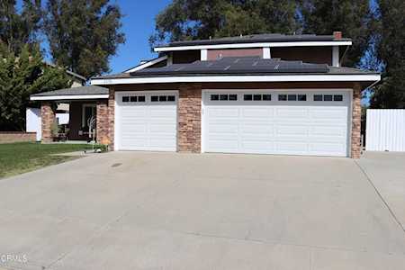 2276 Klamath Drive Camarillo, CA 93010