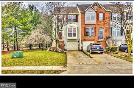 9501 Durness Ln Laurel, MD 20723