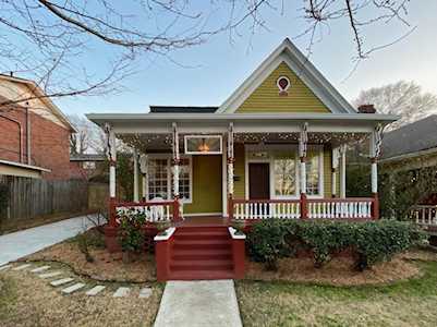 1070 Oak St SW Atlanta, GA 30310