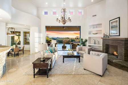 9818 E Balancing Rock Road Scottsdale, AZ 85262
