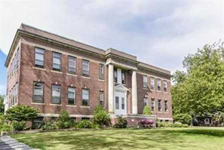 280 Village St #H2 Medway, MA 02053