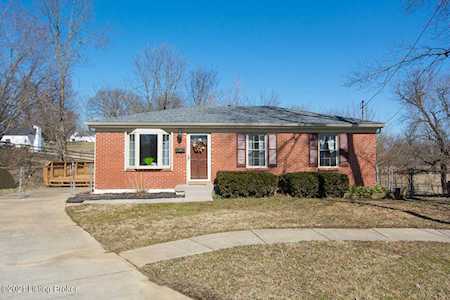 5303 Alicante Ln Louisville, KY 40272