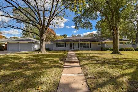 2219 Stoney Point St Houston, TX 77056