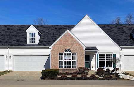 8654 Lazelle Village Drive Lewis Center, OH 43035