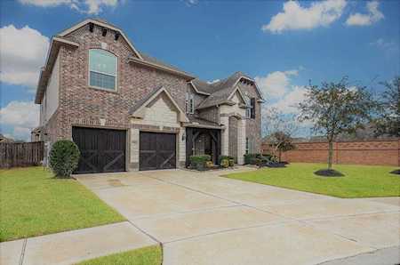 23902 Via Renata Dr Richmond, TX 77406
