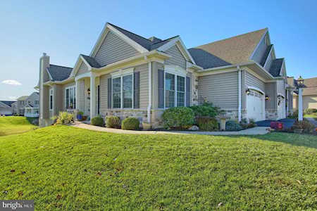 413 Carmella Dr Mechanicsburg, PA 17050