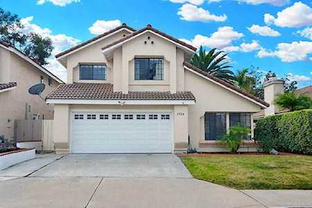 1924 Clearbrook Dr Chula Vista, CA 91913